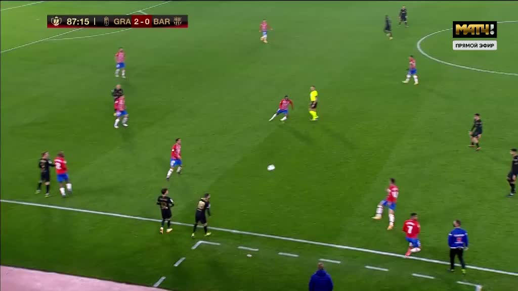 NBA焦点战：湖人主场逆转掘金,