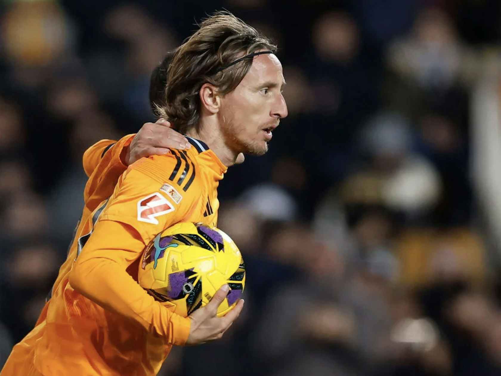 马卡：马塞洛之子恩佐-阿尔维斯首次入选欧青赛皇马U19大名单