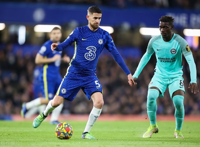 NBA：湖人加时险胜掘金 詹姆斯砍下38分