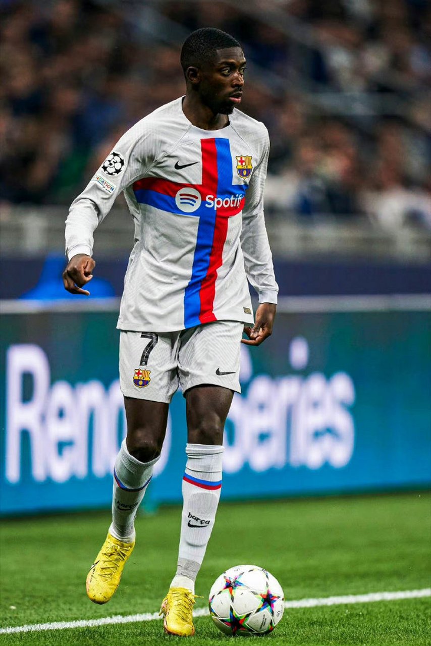 足球国足后防稳固，连续三场零封对手